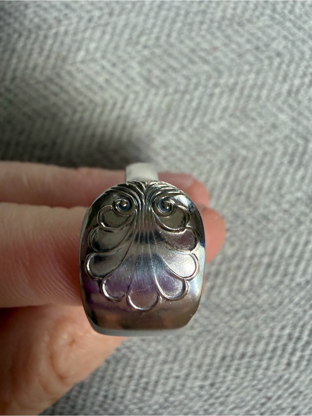 Shell Spoon Ring - Picture 9 of 12